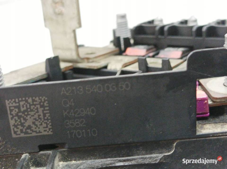 SKRZYNKA BEZPIECZNIKÓW A2135400350 20 D 194 osobowe Skrzynki bezpieczników