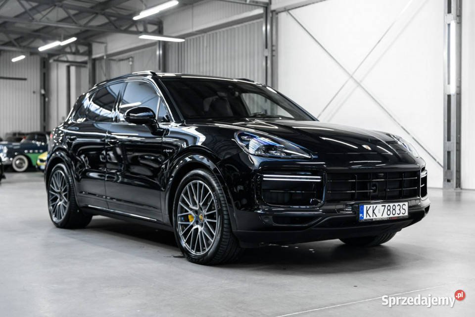 Porsche Cayenne Turbo S eHybrid 680 Specyfikacja 680KM