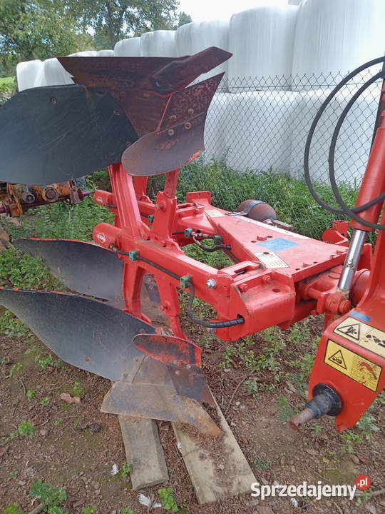 pług obrotowy KUHN MASTER 100 Kuhn Korzenna