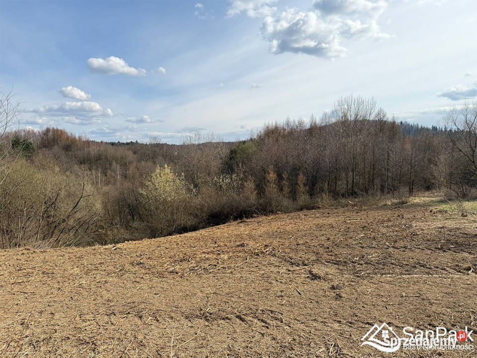 Działka budowlana w Lesku Nieruchomości Lesko