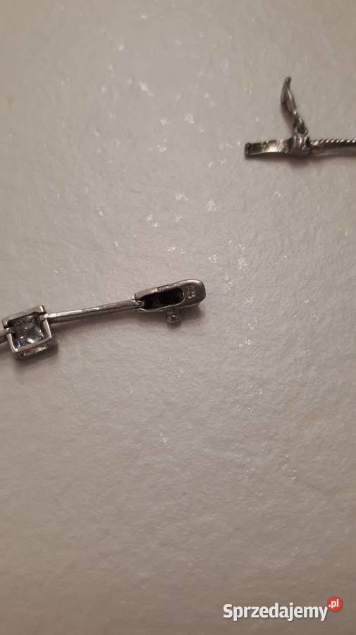 naszyjnik srebrny kryształki Yes sprzedam