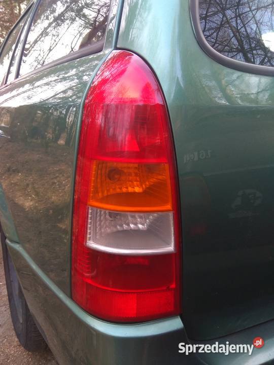 Lampy tylne astra 2kombi lewa prawa Sosnowiec