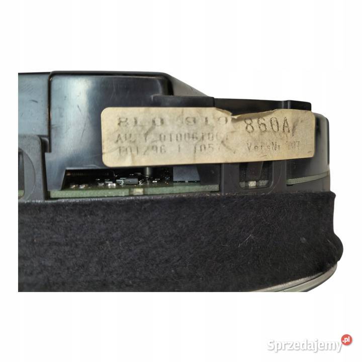 LICZNIK ZEGARY 8L0919860A Audi A3 8L 16 8V 18 osobowe Liczniki i zegary lubelskie Chełm