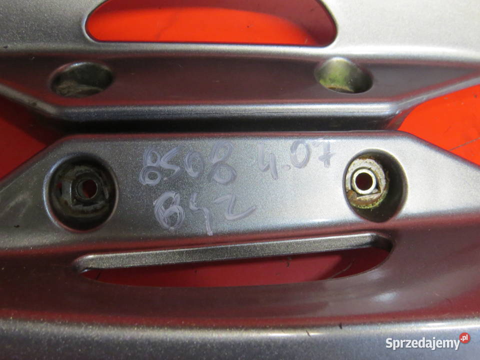 SUZUKI BURGMAN K7 200 125 150 trzymak uchwyt Warszawa