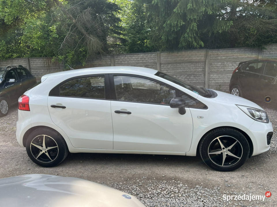 Kia Rio 12 1WŁ Klima Alu el szyby Isofix Bez aluminiowe felgi
