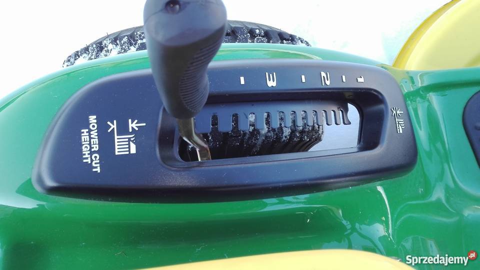 Kosiarka Traktorek John Deere LA105 195