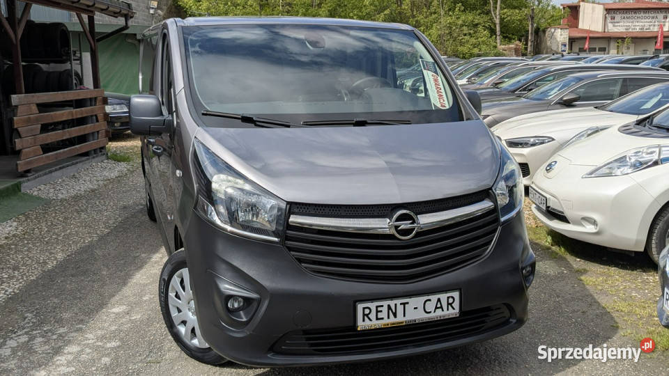 Opel Vivaro 16CDTi Long125BUS 3Osoby 1598cm3 śląskie Częstochowa