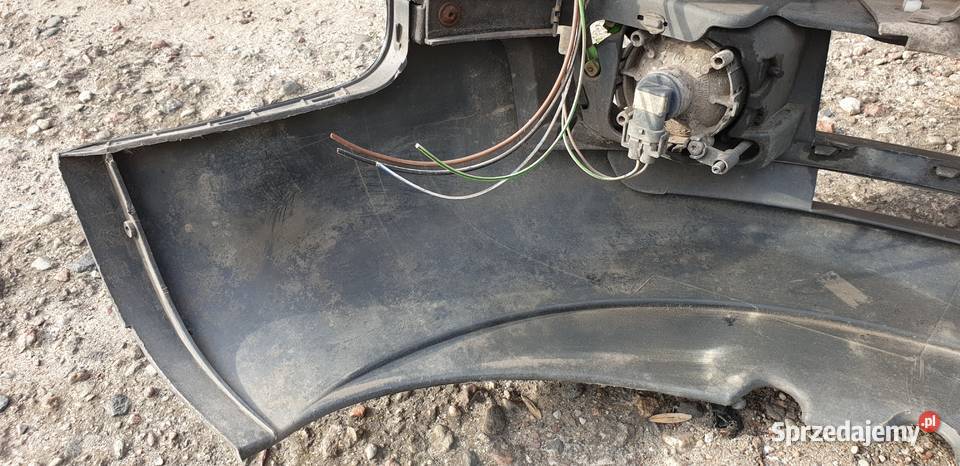 Audi A4 B6 zderzak przód przedni lakier CZARNY Kutno