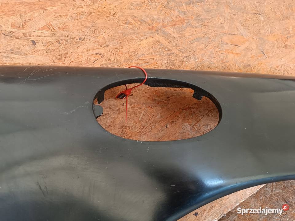 BŁOTNIK PRAWY PRZÓD WŁÓKNO WĘGLOWE PORSCHE Nowy Tomyśl