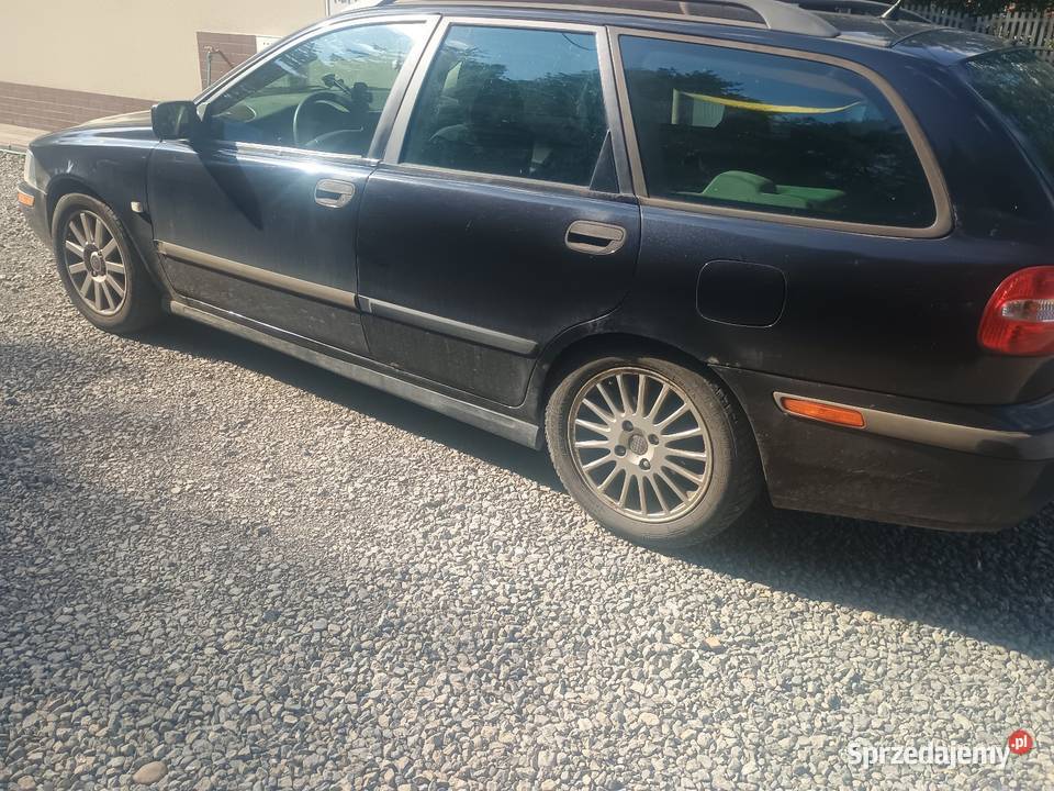 Volvo V40 benzyna gaz Majdan Królewski