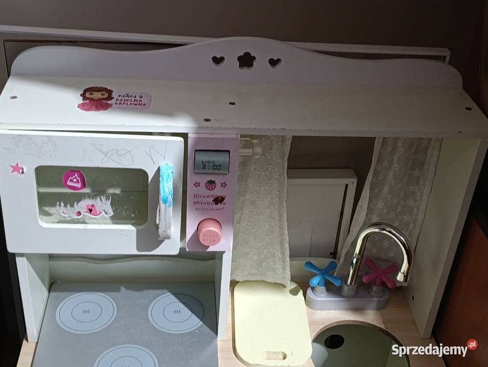 kuchnia drewniana dziewczynki Poznań