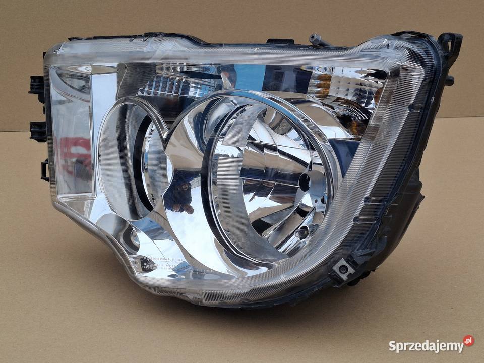 MERCEDES AROCS REFLEKTOR LEWY LAMPA LEWA Lampy przednie