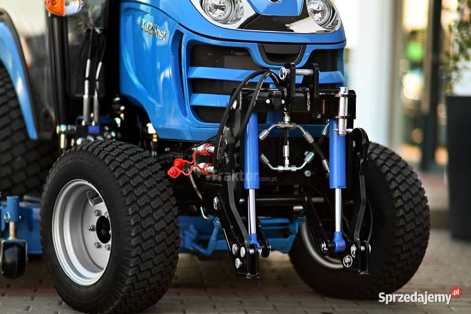 LS Tractor XJ25 HST 4x4 244 TURF CAB kosiarka LS Tajęcina