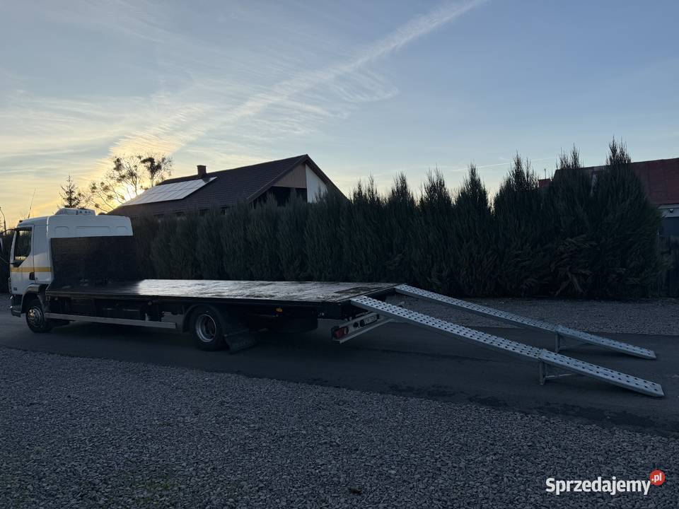 DAF LF 45180 Pomoc drogowa autolaweta Strachosław