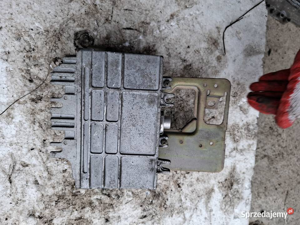 Komputer Sterownik Silnika Volkswagen Golf III Pozostałe Wisznice