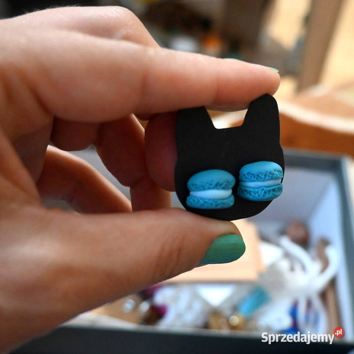 Kolczyki w kształcie niebieskich makaroników Kielce