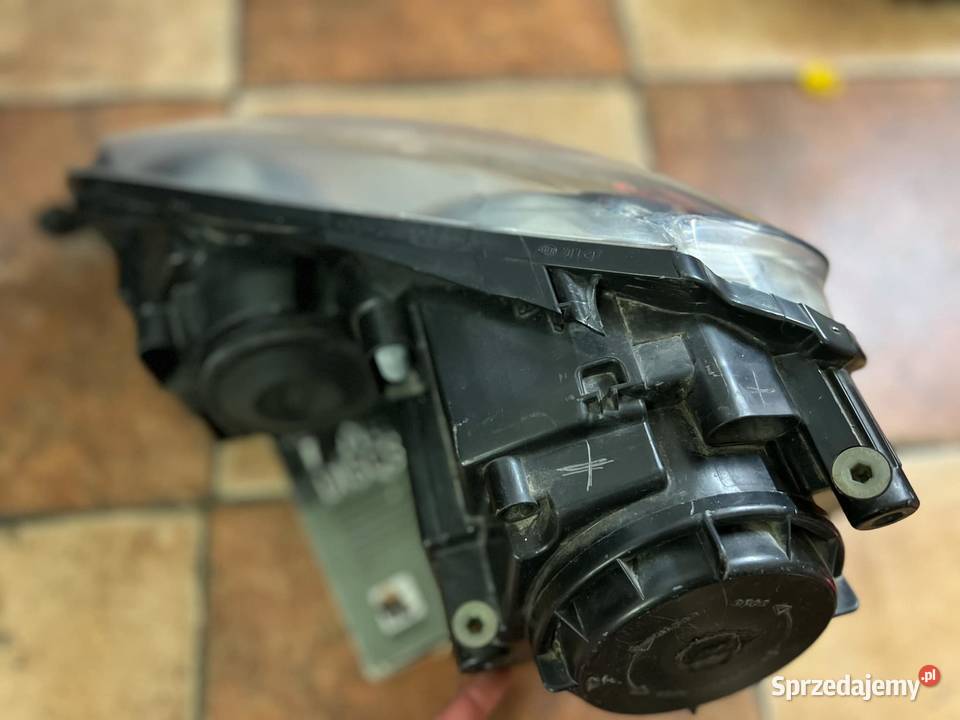 VW Volkswagen Golf 5 lampa przednia prawa Europa Odolanów