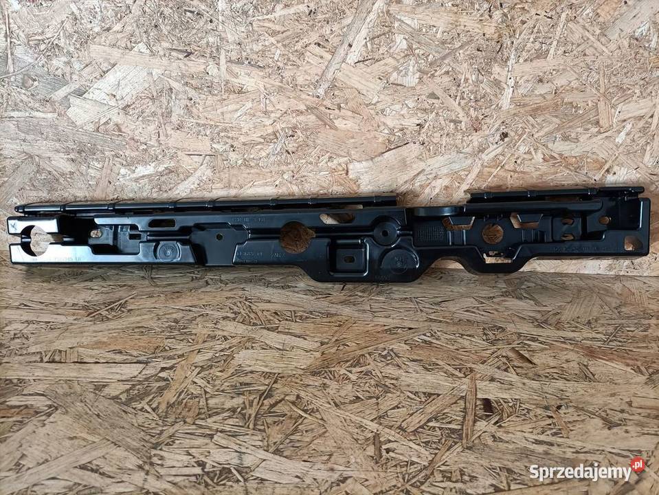 BMW F90 G30 G31 ŚLIZG LISTWY PROGOWEJ LEWY Pleszew