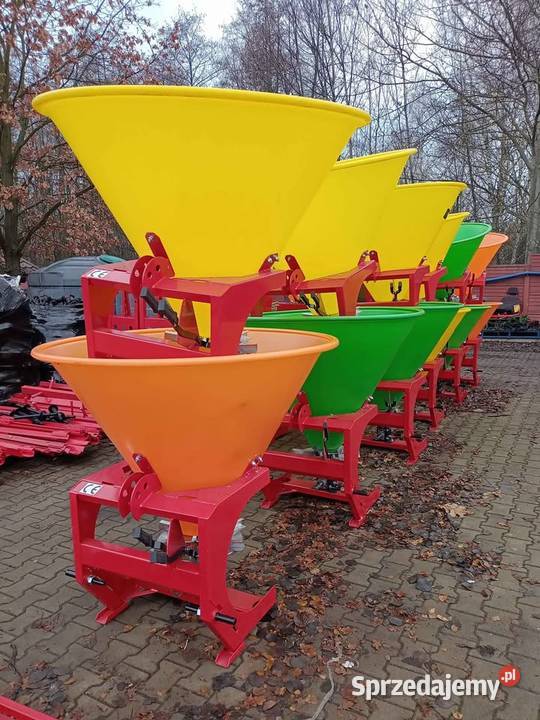 Rozsiewacz nawozów jednotarczowy Demarol lejek lubelskie Kraśnik