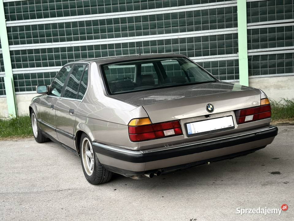 BMW e32 30i 188 1988r Manual możliwa zamiana Skarżysko-Kamienna