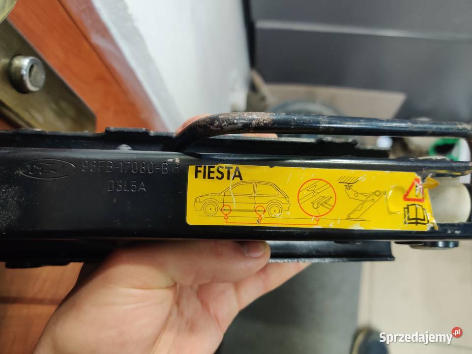 podnośnik lewarek ford fiesta 96FB17080B D3L5A osobowe Gliwice