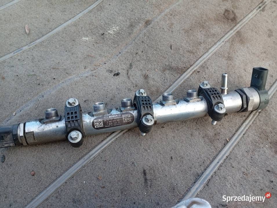 Bosch 7 809 127 01 listwa wtryskowa z przewodami Kętrzyn