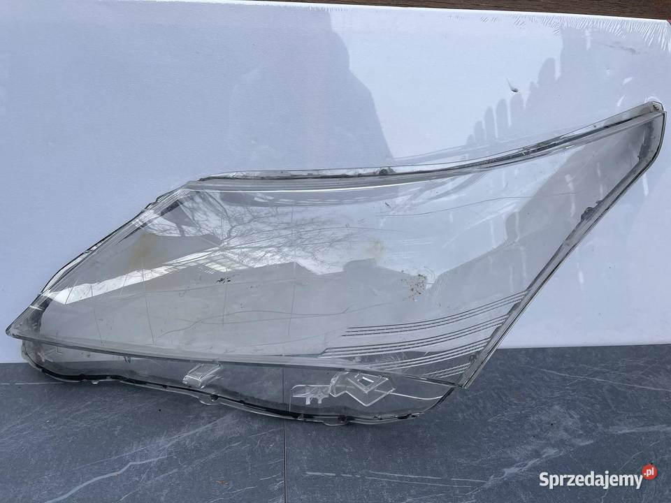 TOYOTA AVENSIS T27 LIFT LEWY KLOSZ sprzedam