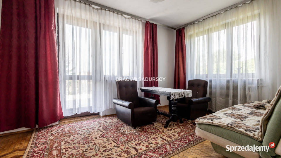 sprzedaży domu wolnostojącego 300m2 Mogilany 700m2