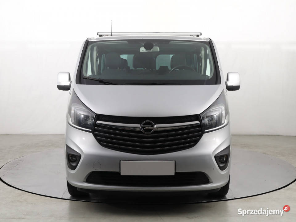 Opel Vivaro 16 BiCDTI srebrny Katowice