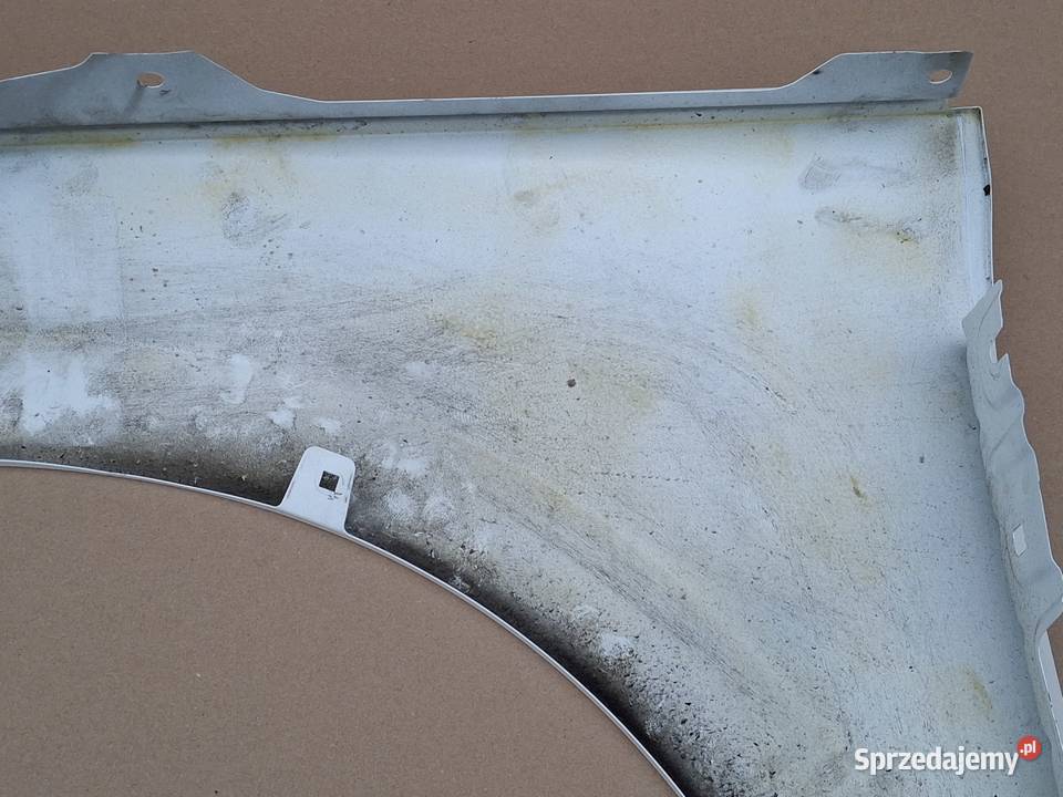 SKODA OCTAVIA 4 IV BŁOTNIK PRAWY PRZÓD PRZEDNI Bieleń