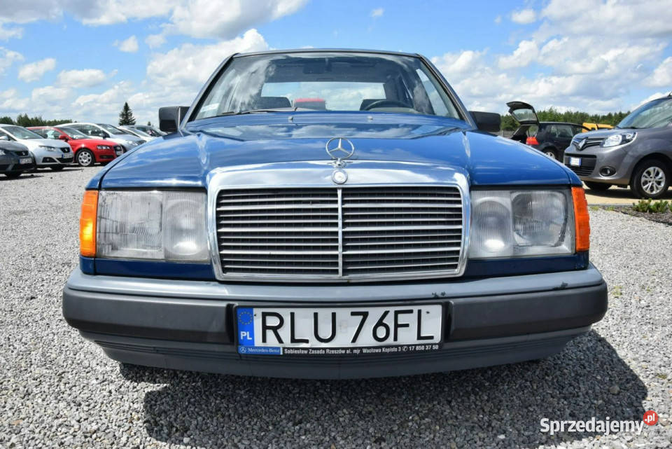 Mercedes W124 20B Klima Szyberdach Grzane Fotele sprzedam