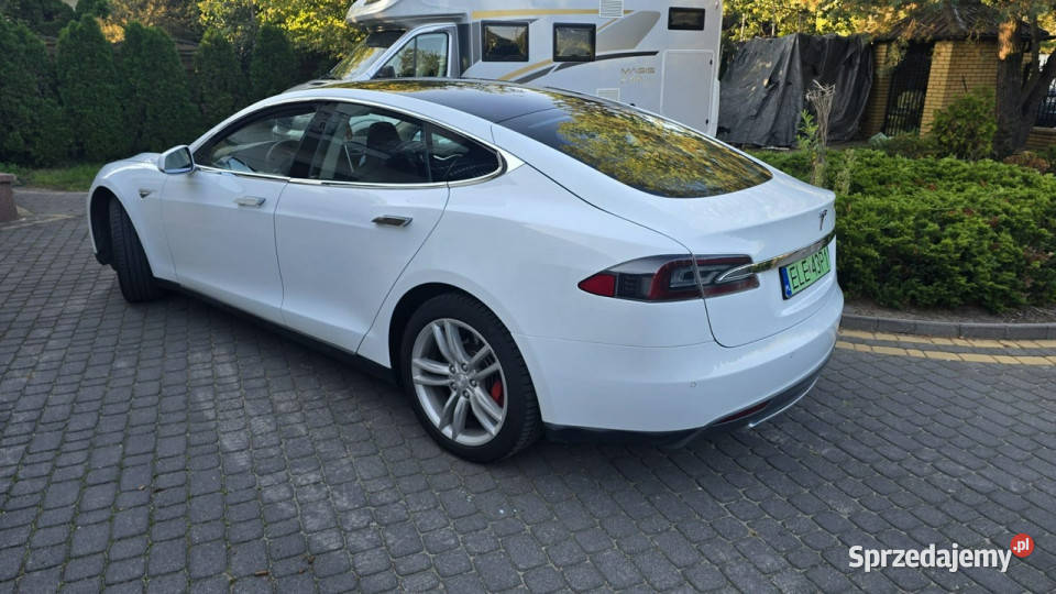 Tesla Model S Darmowe Ładowanie SC01 mazowieckie Karczew