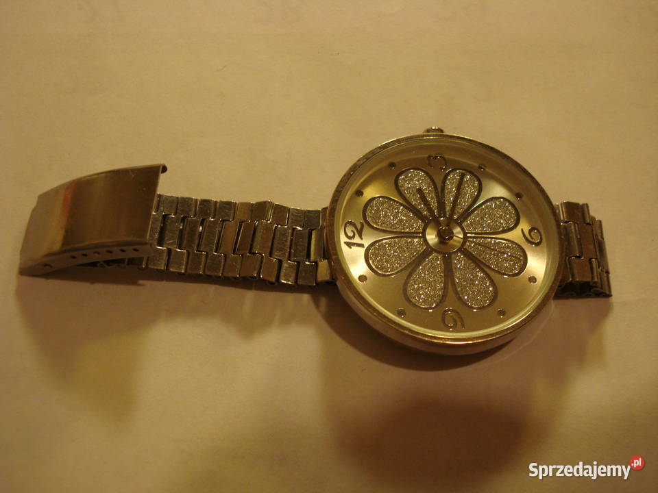 Designerski zegarek elektroniczny damski Gdynia