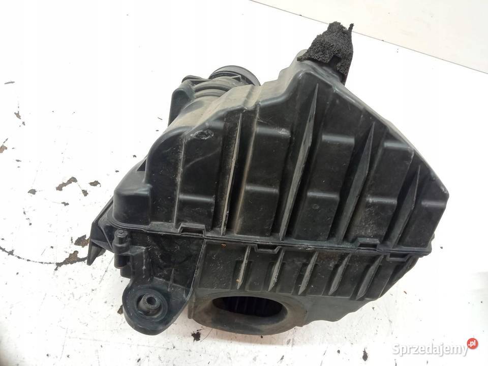 OBUDOWA FILTRA POWIETRZA 8200947663 15 DCI