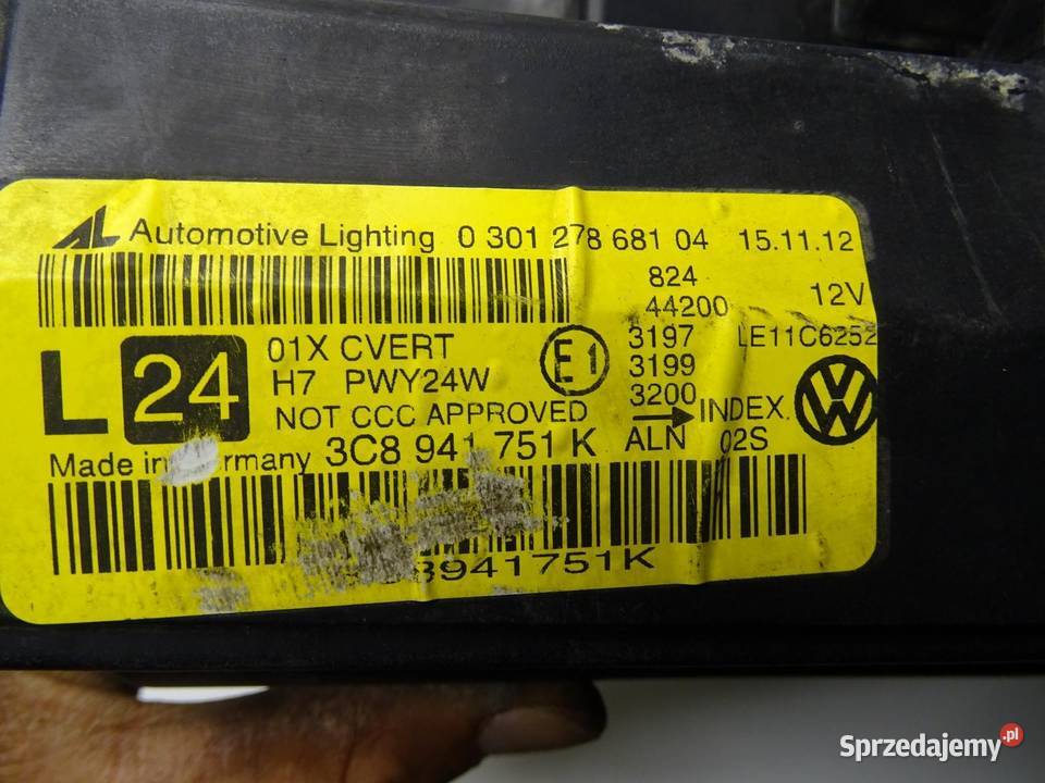 LAMPA LEWY PRZÓD LEWA PRZEDNIA 3C8941751K PASSAT osobowe Lampy przednie