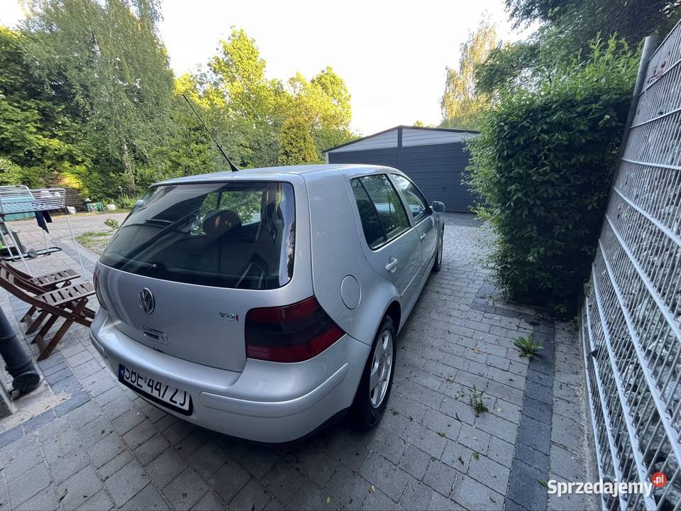 Volkswagen golf 19 tdi 110 Rok produkcji 2000 Wojkowice