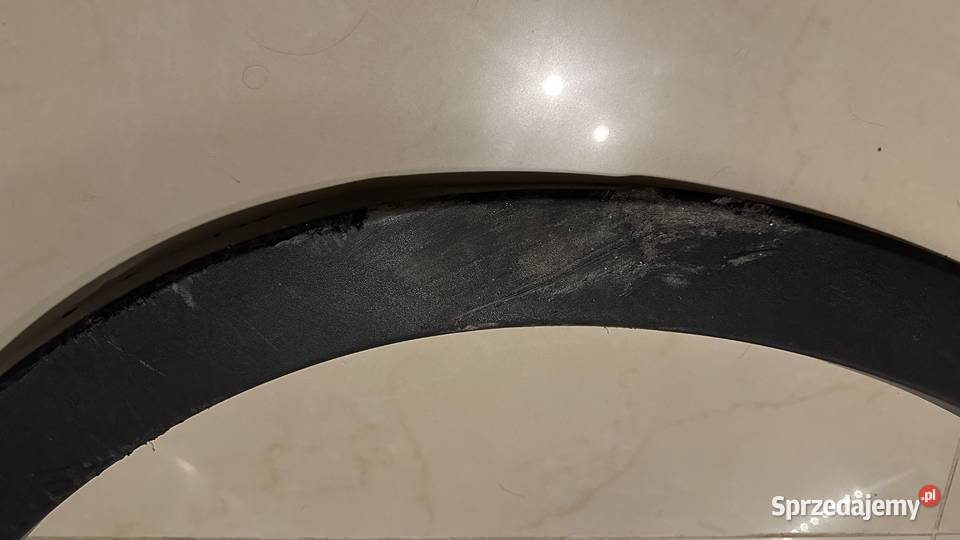 Volvo CX40 Listwa Błotnika Lewa Tył 31448354 małopolskie