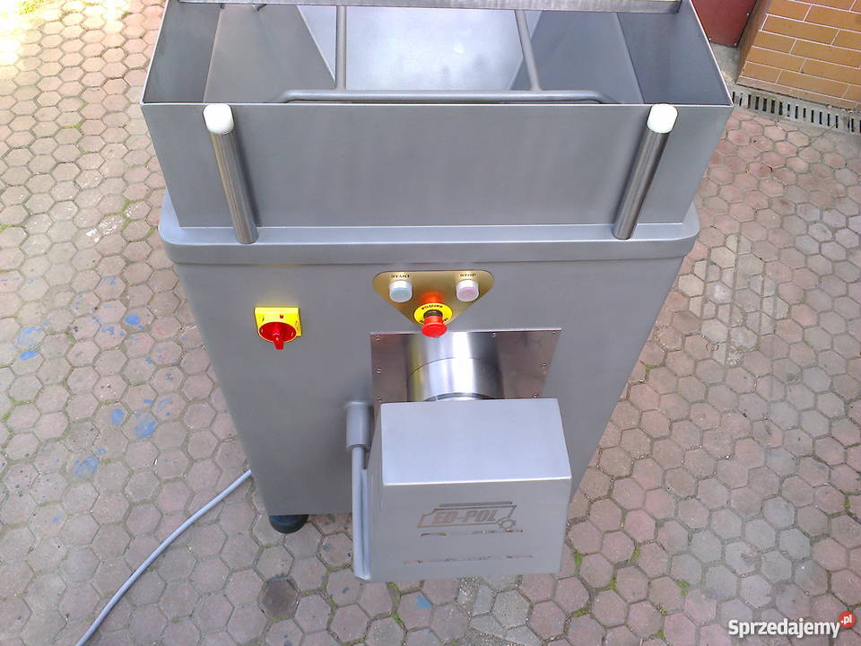 Wilk W 130 z powiekszonym koszem zasypowym Produkcja Żary