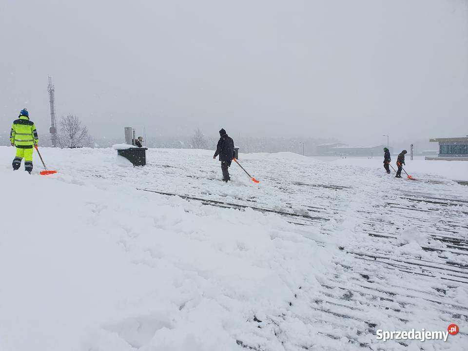 Odśnieżanie dachów Przemyśl Strzyżów Jarosław