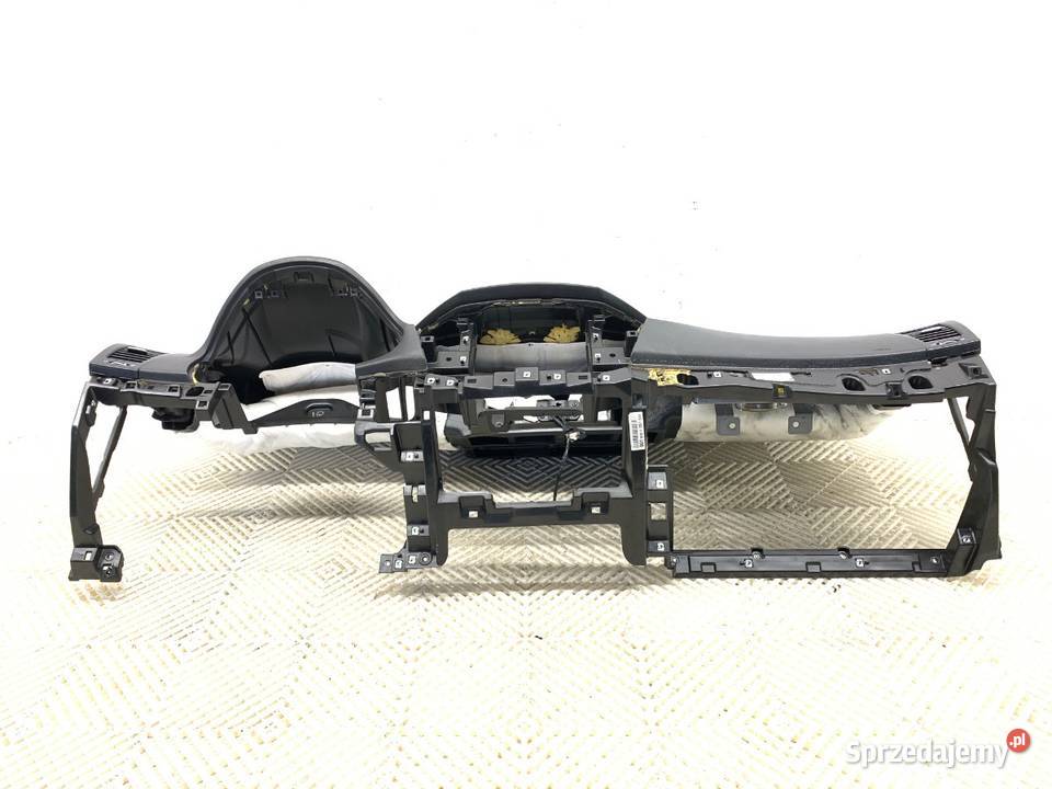 KOKPIT HYUNDAI i40 Hatchback KONSOLA DESKA