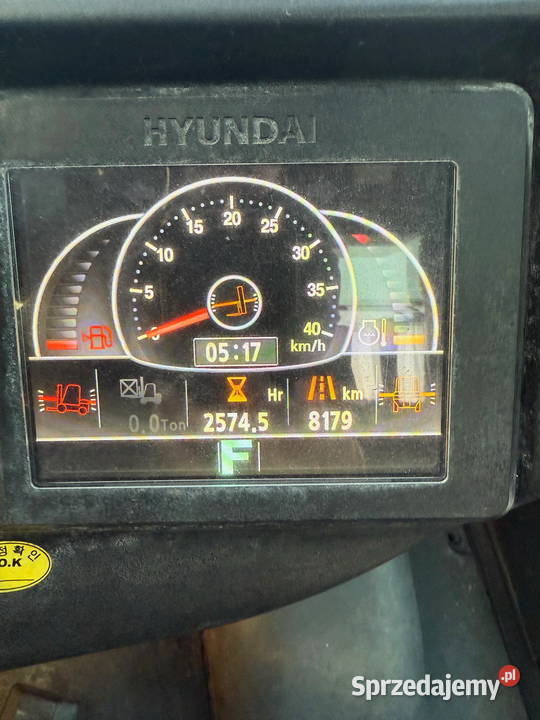 wózek widłowy HYUNDAI 30D9 diesel kabina przesuw Działoszyn