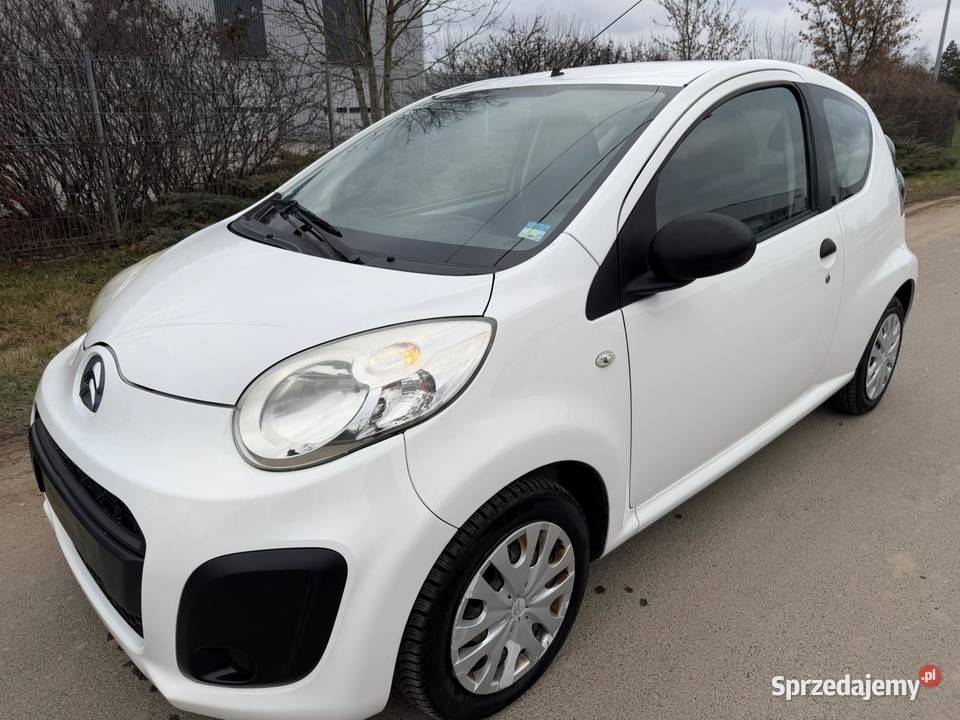 Citron C1 10i Attraction 2 Citron C1 10i Rok produkcji 2012 Duchnice