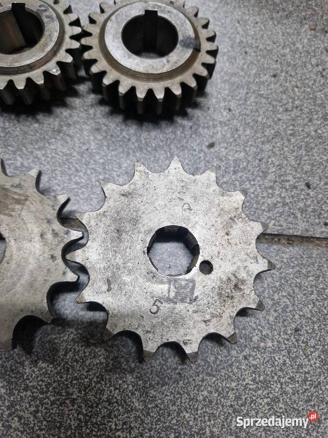 Nowa zębatka napędowa Cz 250 380 cross 980 984 podlaskie Białystok