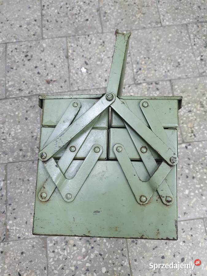 Skrzynka metalowa narzędziowa PRL Pozostałe Wieliczka