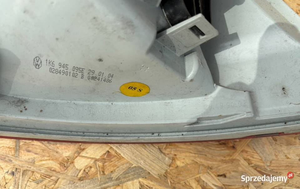 LAMPA LEWA TYLNA VOLKSWAGEN GOLF V HATCHBACK lewe Międzychód