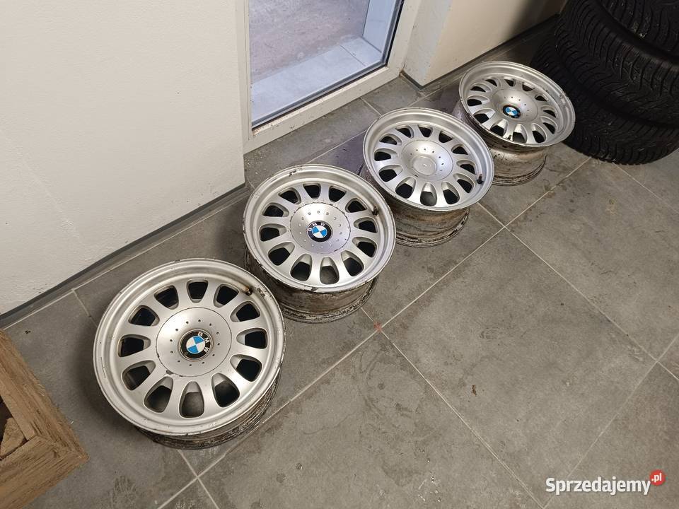 Felgi BMW 15 Średnica 15" Przymiarki sprzedam