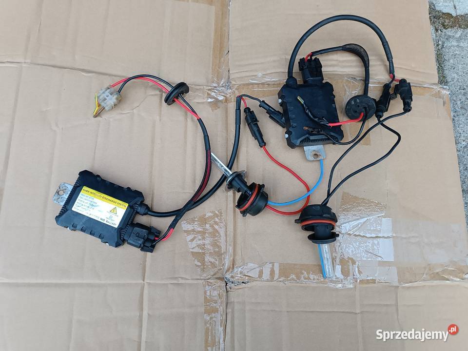 Przetwornice Xenon lamp przód BMW e39 sedan Pozostałe