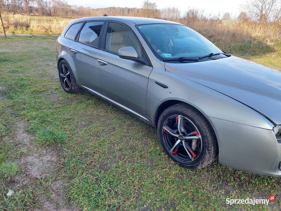 Sprzedam Alfa Romeo 159 sportwagon automat z Kombi Police