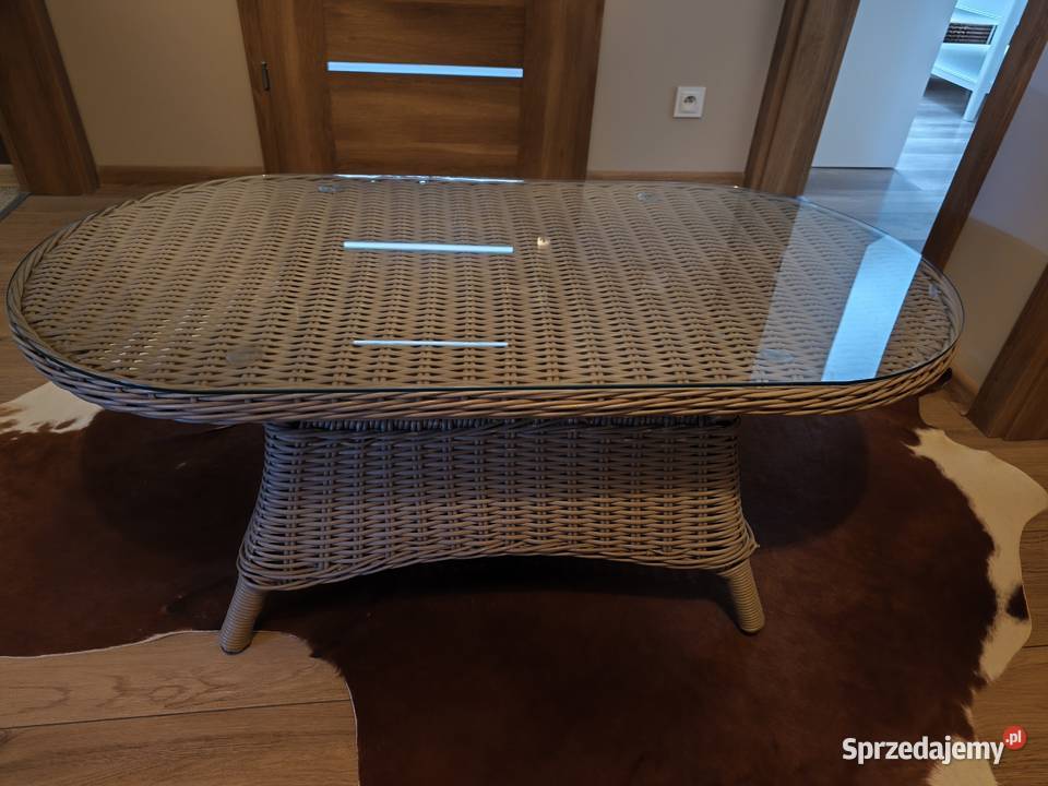 Stolik z technoratanu Wilczyce sprzedam
