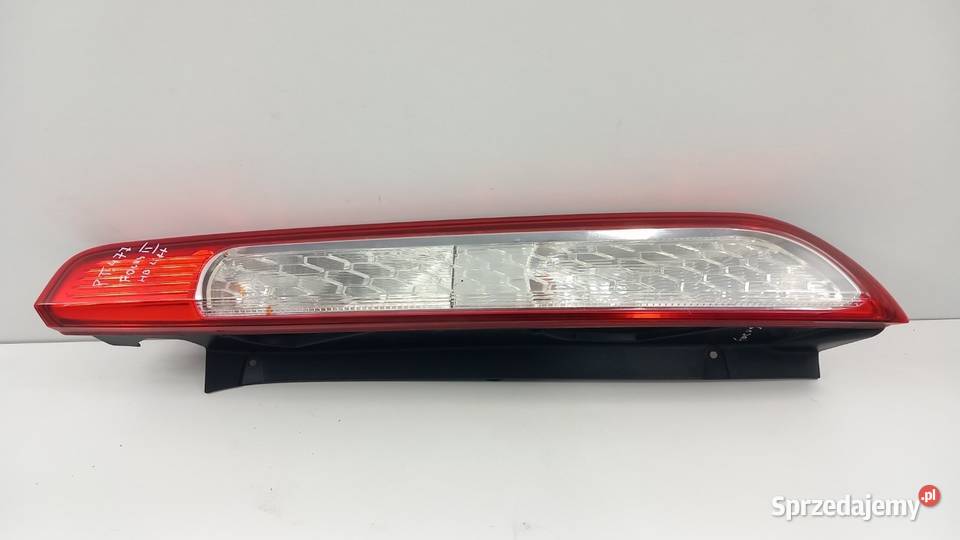 FORD FOCUS MK2 FL HB LAMPA TYŁ PRAWY Zbierkowo